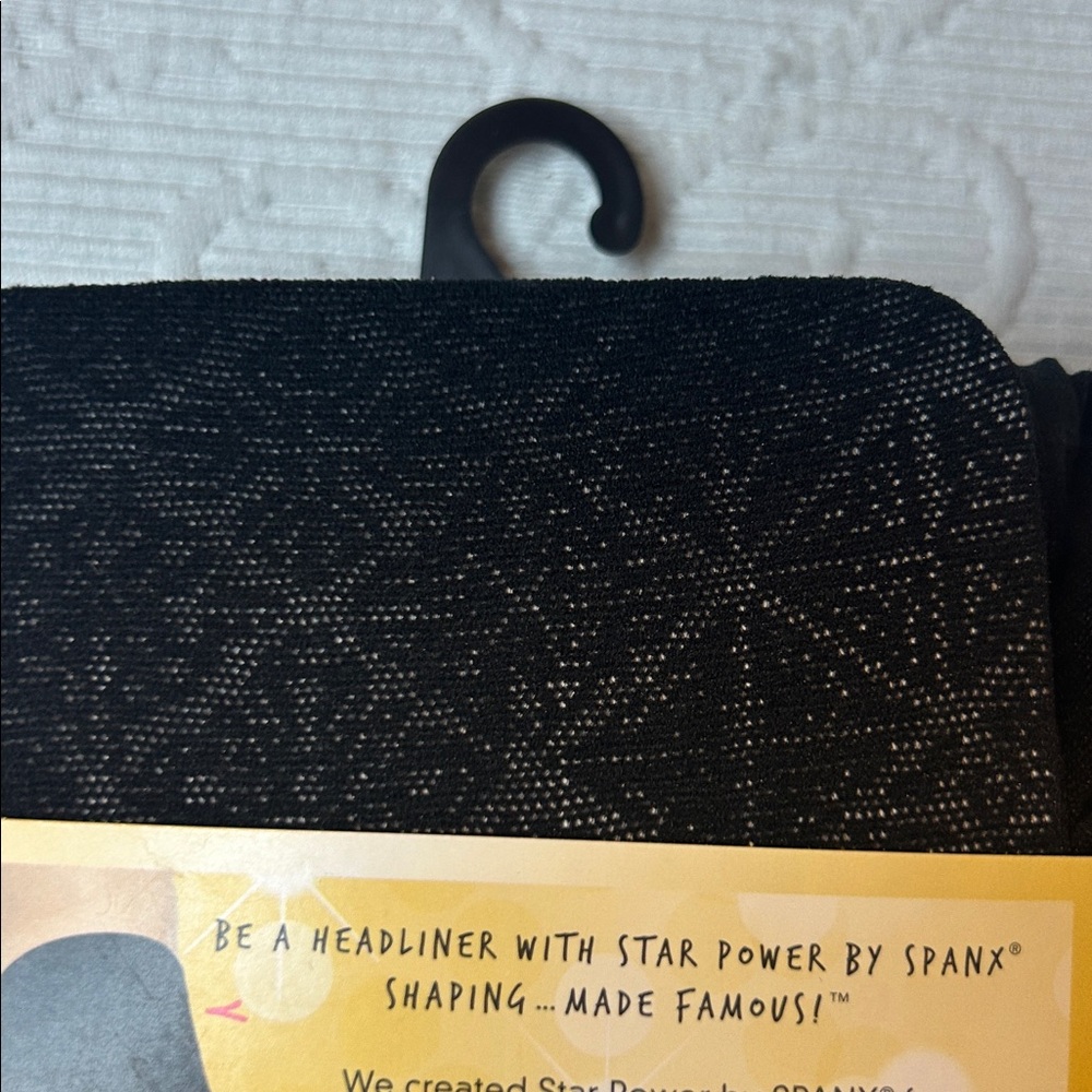 SPANX Star Power Patterned Shaping Tights - Black. New. Size C. Nouveau - Picture 5 of 7